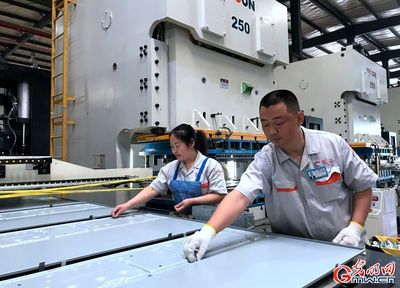 【十年】VR作品丨昔日廢墟今日幸福家園 災區(qū)北川十年再出發(fā)