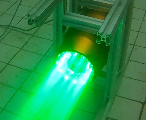 國內(nèi)首臺(tái)水下無線光通信商用設(shè)備試驗(yàn)取得成功